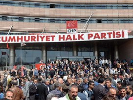 Gezici gençler CHPyi işgal edecek
