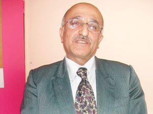 Toplum göz göre göre kirletiliyor