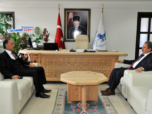 Dursundan başkan Akkayaya ziyaret