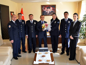 Kaymakam Sonelden sürpriz kutlama
