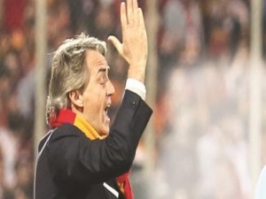 G.Saray ateşle oynuyor