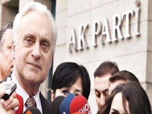Büyükelçiden hükümete 30 Mart tebriği