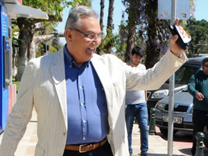 Deniz Baykal Köşke aday mı?