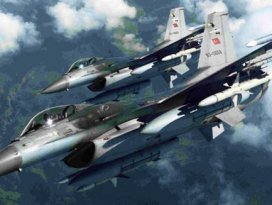 Türk jetine Suriye tacizi