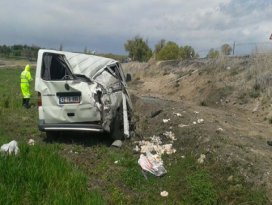 Konyada trafik kazaları: 6 yaralı