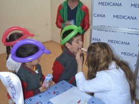 Medicana, çocukları diş sağlığı hakkında bilgilendirdi