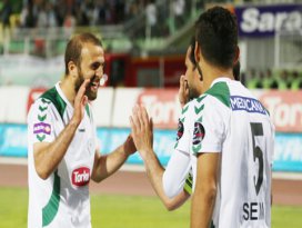 Torku Konyaspor evde uçtu: 4-0