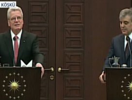 Cumhurbaşkanı Gül ve Gaucktan açıklama