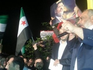 Mısırlı gençleri İstanbulda esir aldılar