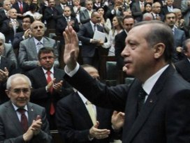 AK Parti teşkilatında seçim revizyonu