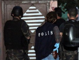 Hakkaride terör operasyonu: 8 gözaltı