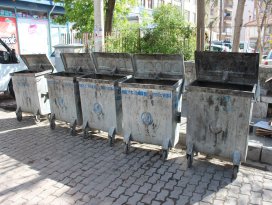 Çöp konteynerleri yer altına alınacak