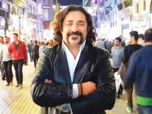Herkes sosyal herkes uzman