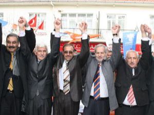 Ak Parti seçim çalışmalarına hız verdi