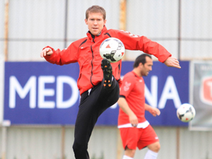HLEB tatile çıktı