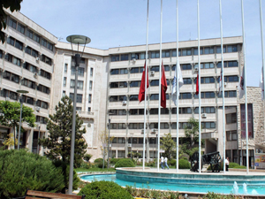 Konyada bayraklar yarıya indirildi