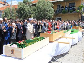 Türkiye evlatlarını uğurluyor
