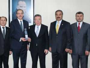 Sanayicilerden YÖK Başkanına katsayı teşekkürü