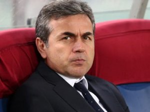 Süper Lig ekibi Aykut Kocamanı istiyor!