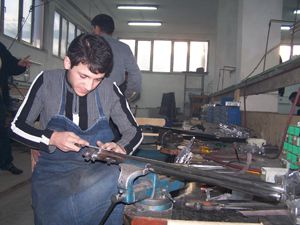 Tüfek sektörü işsizlere kapılarını açtı
