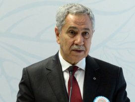 Arınç: Kırmızı maskeliler diri diri yakacaktı!