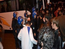Erciyes Üniversitesi karıştı: 2 yaralı