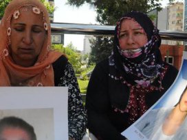 Diyarbakır’da 50 anne çocukları için eylemde