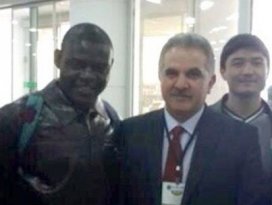 Ortalığı karıştıran Moussa Sow şakası!