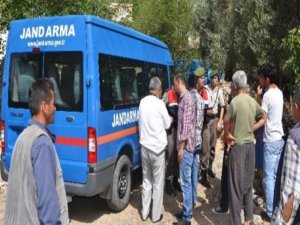 Cinnet getiren şahıs 4 kişiyi vurdu