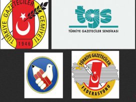 Cemiyet 3 maymunu oynuyor
