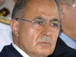 Krizin mucidi Sezer çıktı