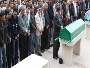 DOÇENT SON YOLCULUĞUNA UĞURLANDI