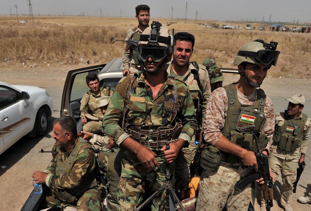 Irak ordusu gönüllülere kapılarını açtı