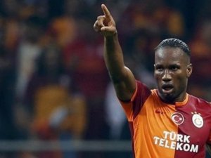 Drogbadan Burak Yılmaza tebrik