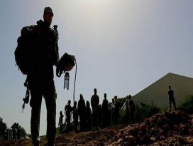 275 asker Iraka doğru yola çıktı!