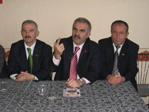 MHPde seçim gezileri sürüyor
