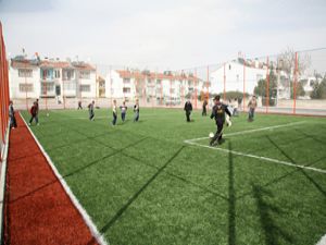 Suni çim sahalar Konyada yaygınlaşacak