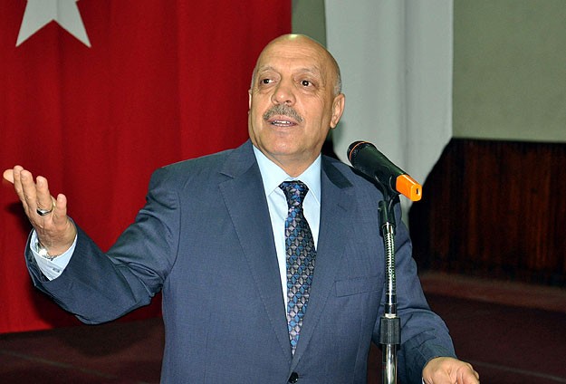 Halkın seçeceği Cumhurbaşkanının başımızın üstünde yeri var