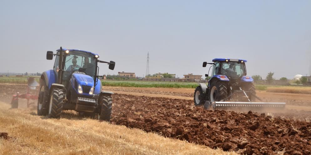 Türk Traktör çiftçilere ürünlerini tanıttı