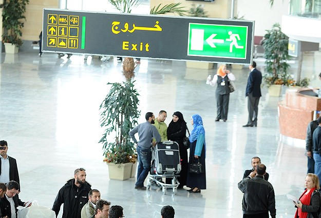 Türk vatandaşları Libyadan ayrılıyor