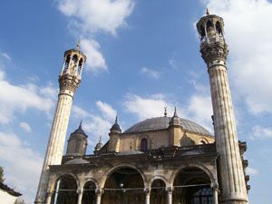 Bu camiler tarih kokuyor