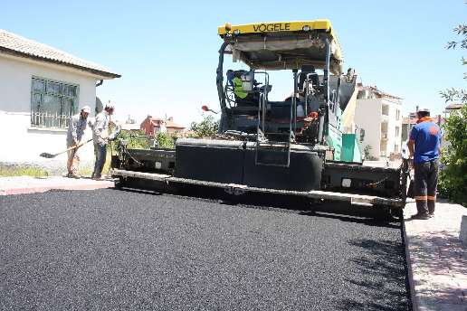 Karatayda hedef 250 bin ton asfalt