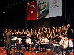Bu koroda herkes sağlık çalışanı