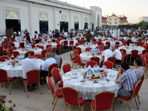 İkonia Garden Ramazanda buluşturuyor