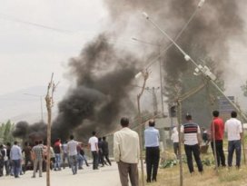 İran PKKlı vurdu Başkale karıştı