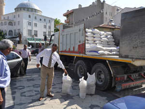 Cihanbeyli’de 600 aileye yardım