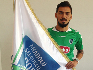 Genç forvet Konyada