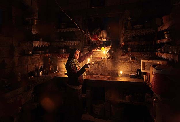 Gazzede elektrik sıkıntısı arttı