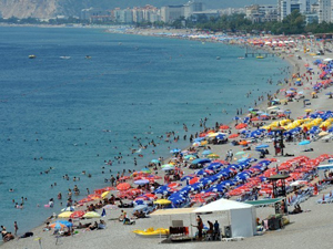 Turizm gelirleri yüzde 7,9 arttı