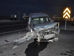 Akşehirde trafik kazaları: 2 yaralı